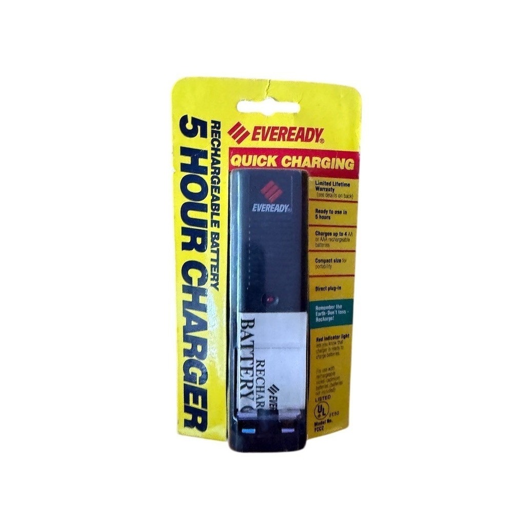 Eveready 5 Hour‎ Quick Charging Rechargeable Battery Charger Plug-In AA/AAA